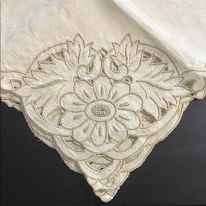 Cream Floral Embroidered Tablecloth